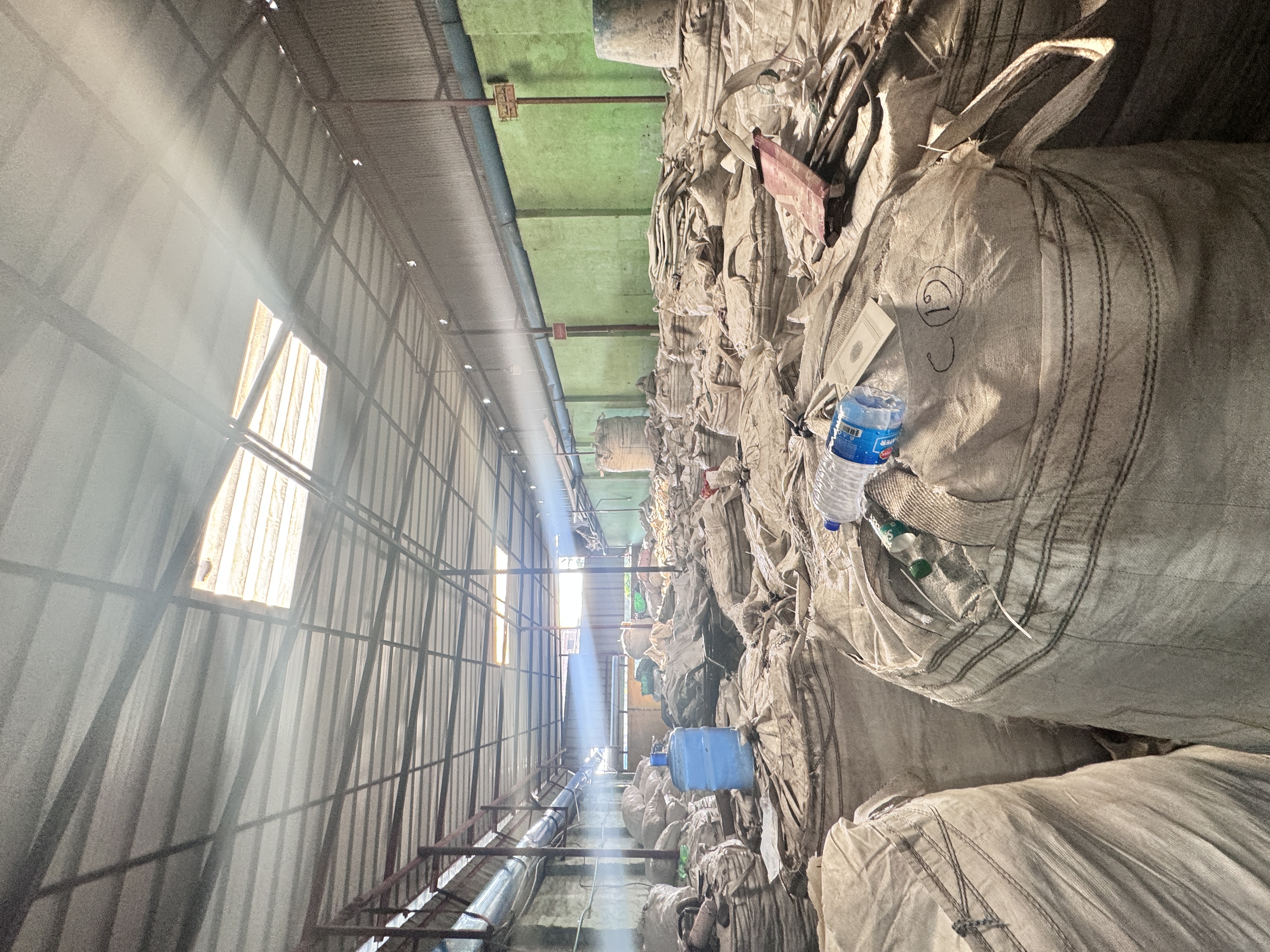 E waste low gread